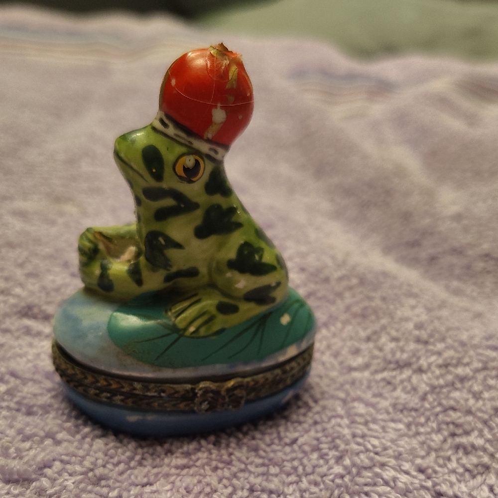 Frog Trinket Box with Red Hat